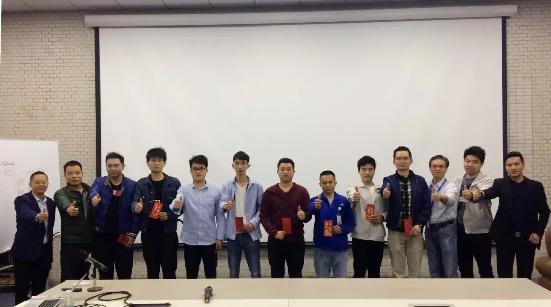 关注细节，精益求精 | TD-250D灌胶机研发成功并顺利出货
